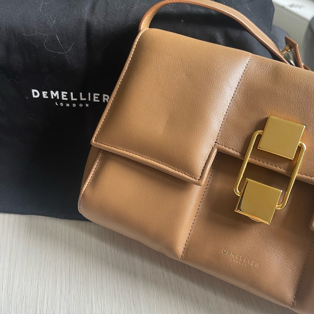 DeMellier London Camel Leather Shoulder Bag with Gold Accents & Dust Bag